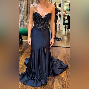 Prom dress worn once